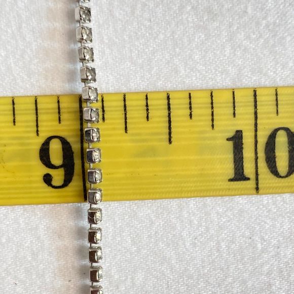 Act II Rhinstone Necklace Channel Set Clear Stone Loops Hook Clasp - Picture 9 of 9